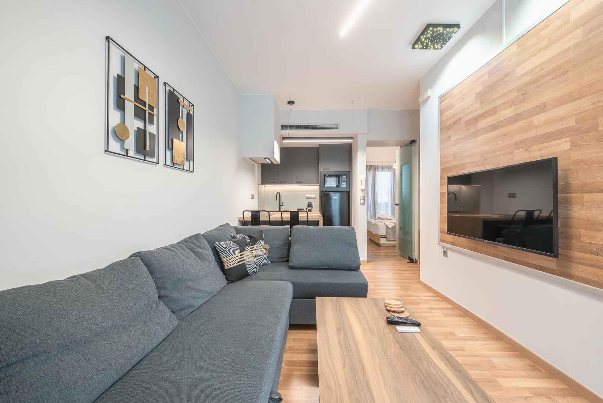 Newly Renovated Loft 1 Min Walk From Metro By Cloudkeys * Athens