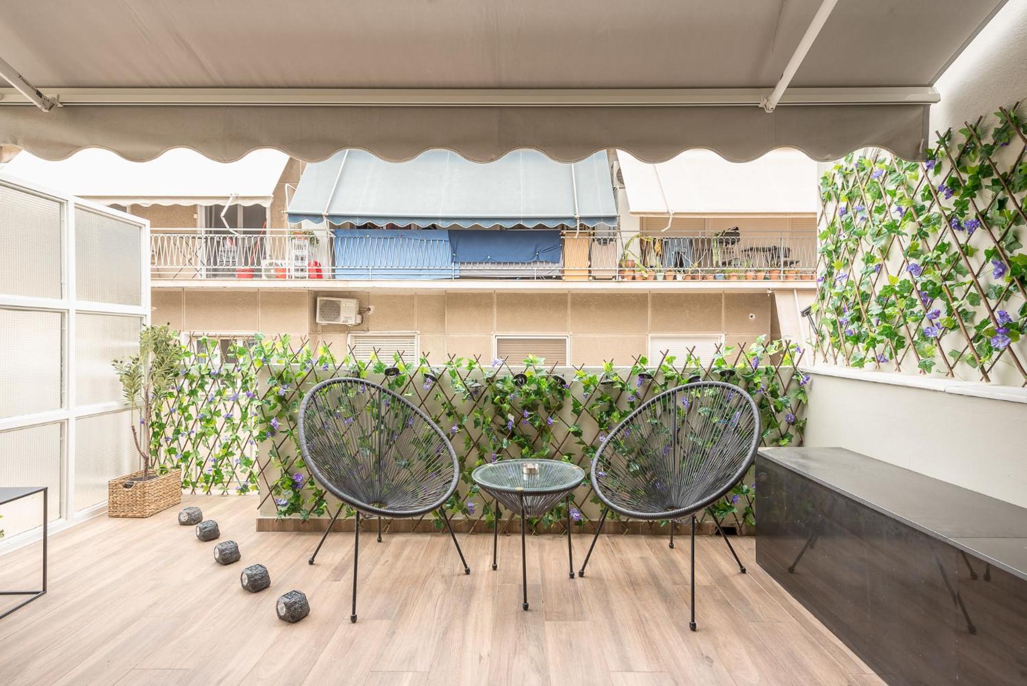 Newly Renovated Loft 1 Min Walk From Metro By Cloudkeys * Athens